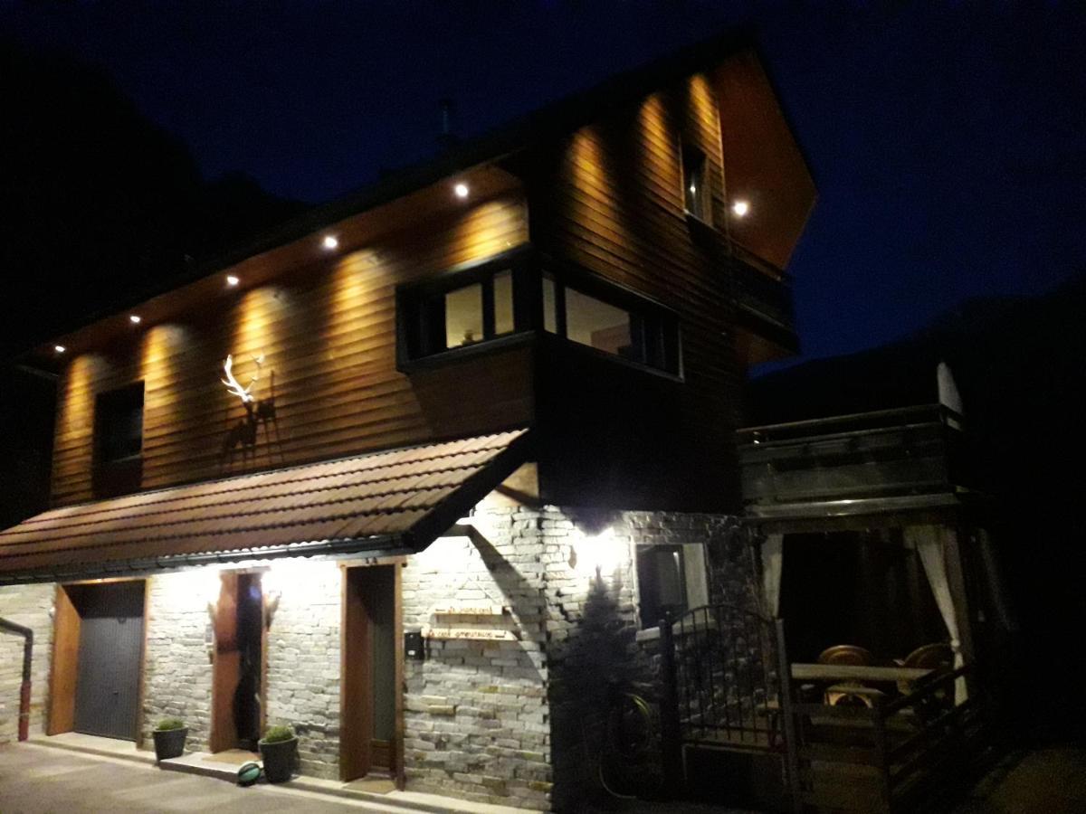 Gite Le Cerf De Belledonne Sainte-Agnes  Exterior photo